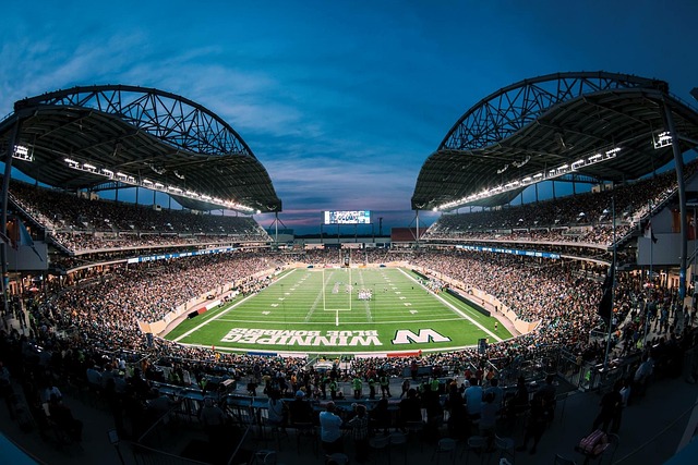 皇马公布欧冠战曼城名单：姆巴佩受伤仍入选，卡马文加缺席