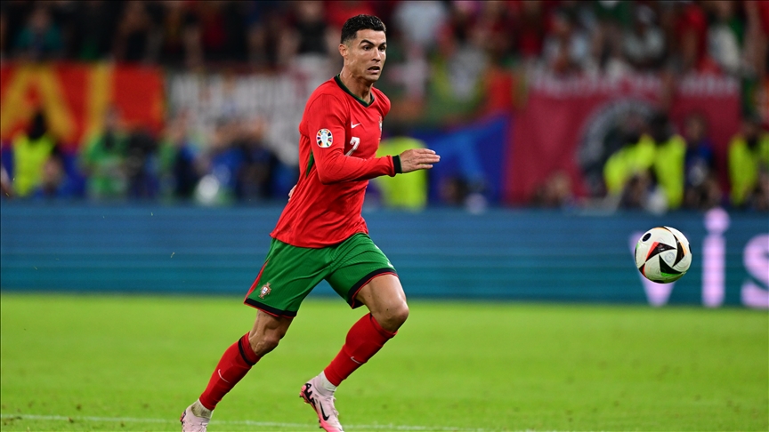 杰拉德·马丁：看了皇马比赛但意义不大，因为黄潜也紧追不舍